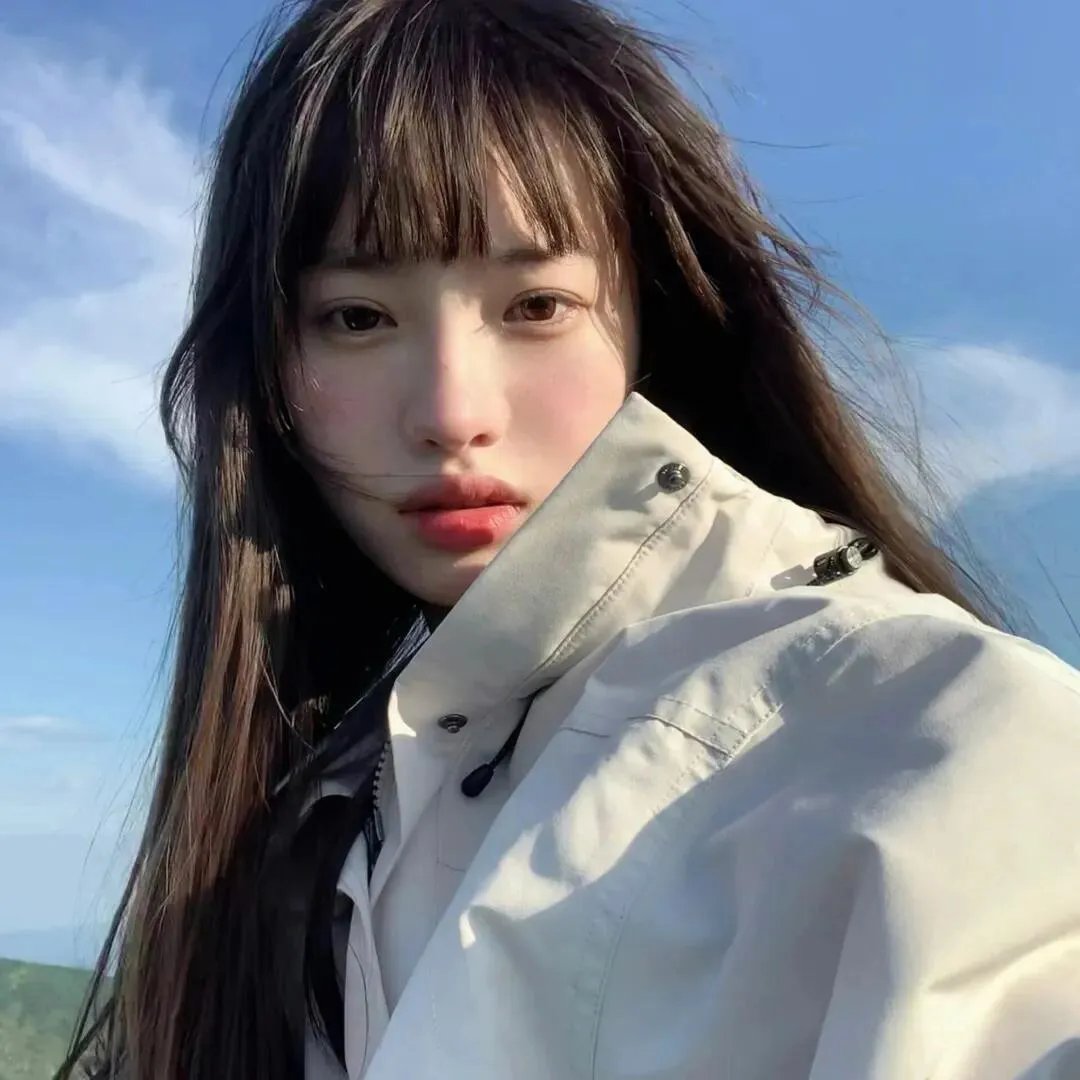 老大靠边闪海报